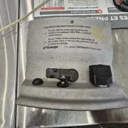 Czujniki bezpośredniego systemu kontroli ciśnienia w oponach TPMS